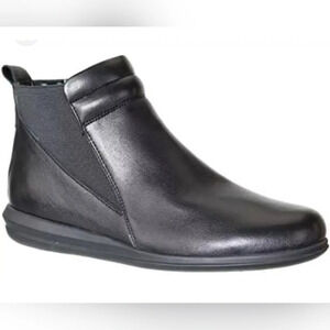David Tate black Butter soft leather ankle boots booties stretch comfort 10.5M